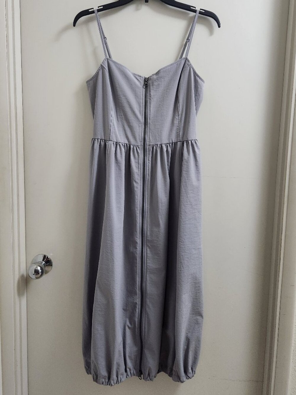 GU JAPAN Spaghetti Strap Bubble Hem Dress